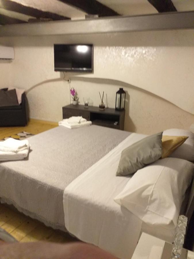 Sasy Jr House Via San Mattia 72 Apartman Nápoly Kültér fotó